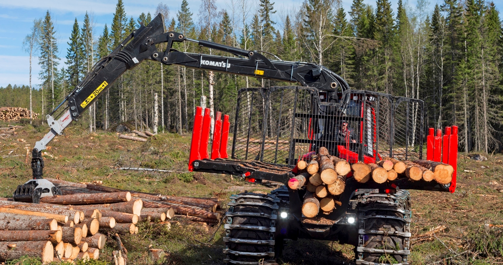 Caixa de carga Komatsu LoadFlex para forwarders