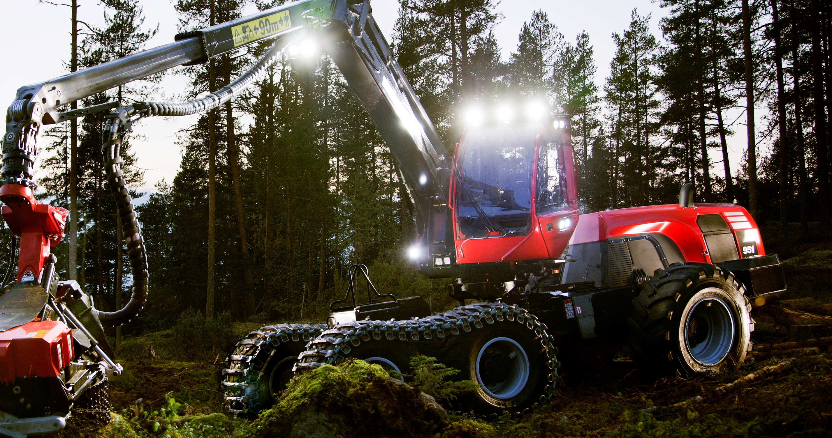 Sistema de iluminação do harvester Komatsu