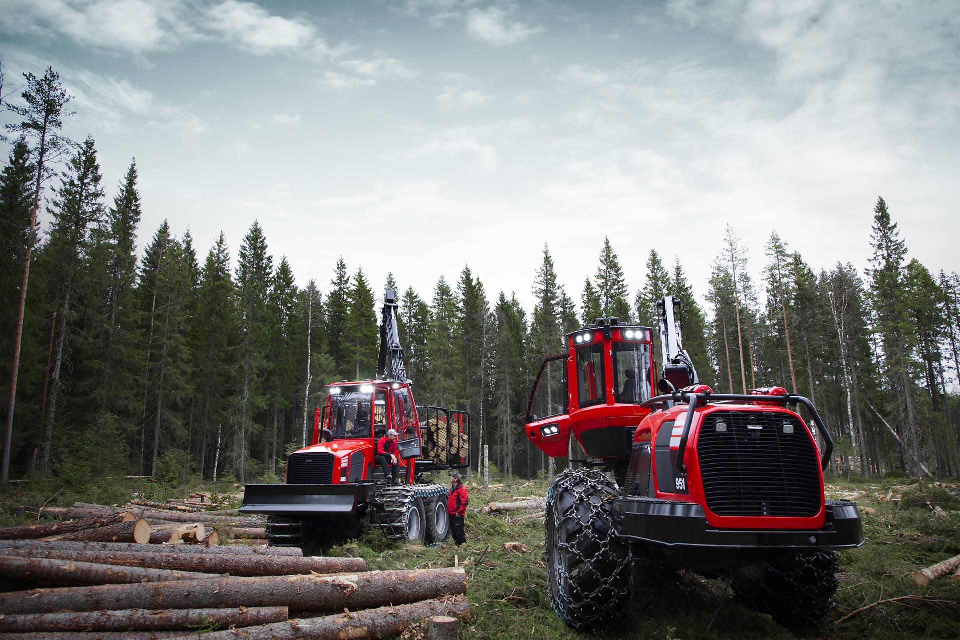 Komatsu Forest